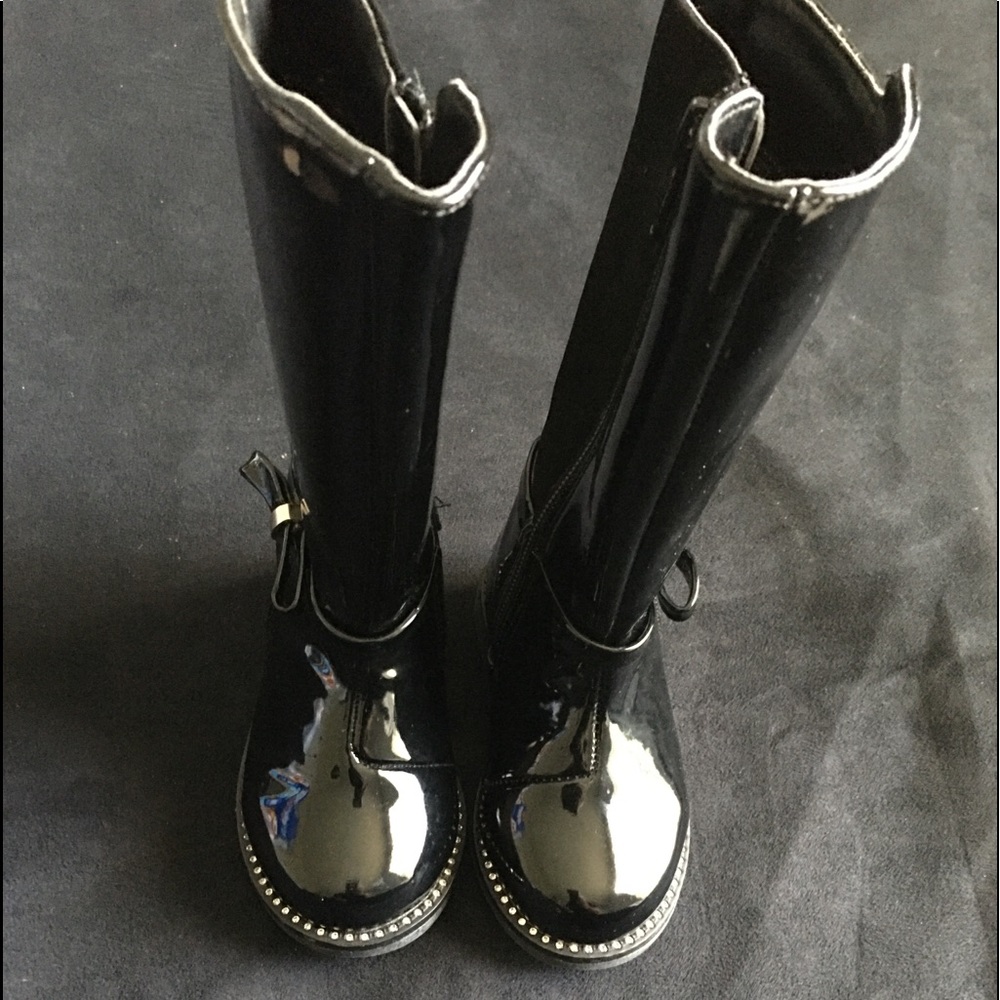 Children’s Place riding Boots size 4c